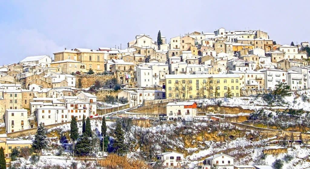 Il borgo d inverno
